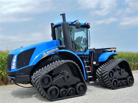 new holland tracked tractor